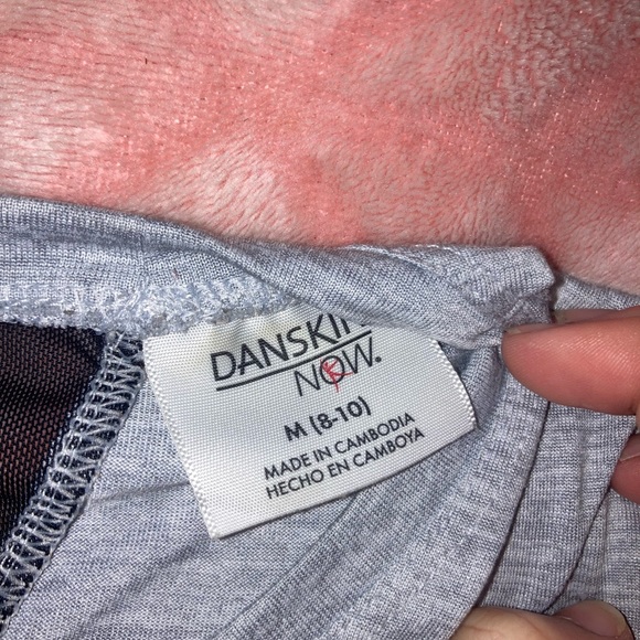 WORKOUT TOP - Picture 3 of 3